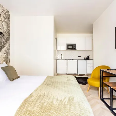 Apartment Jeuneurs *