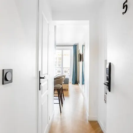 Apartment Jeuneurs *