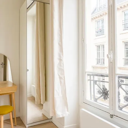 Jeuneurs Apartment Paris
